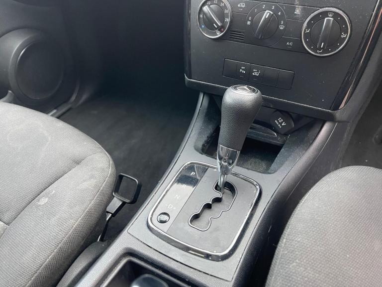 2010 Mercedes-Benz A-Class A160 Classic SE 5dr CVT Auto HATCHBACK PETROL Automatic