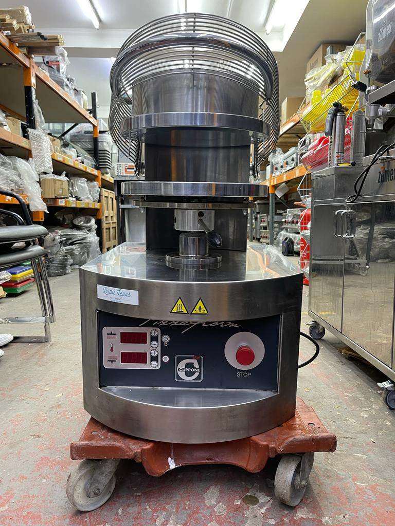 Cuppone PZF/30DP Dough Press Heated bevelled plates