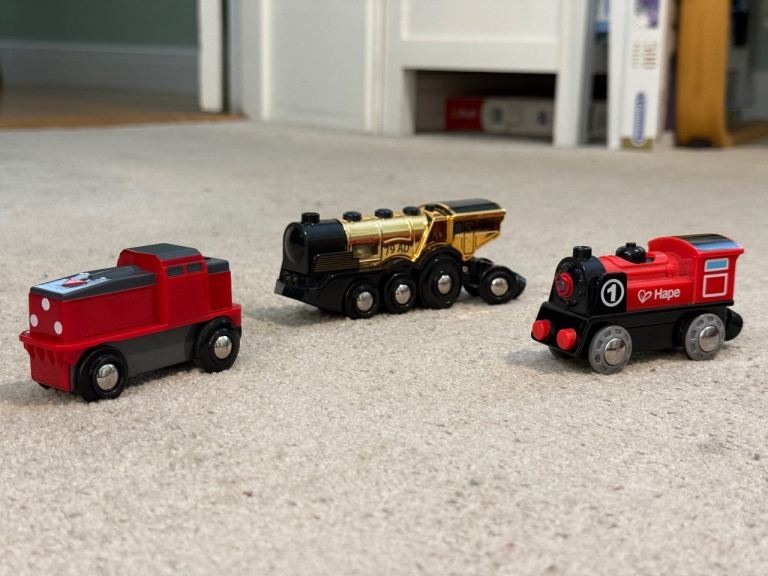BRIO & Hape battery-operated trains – tested & working