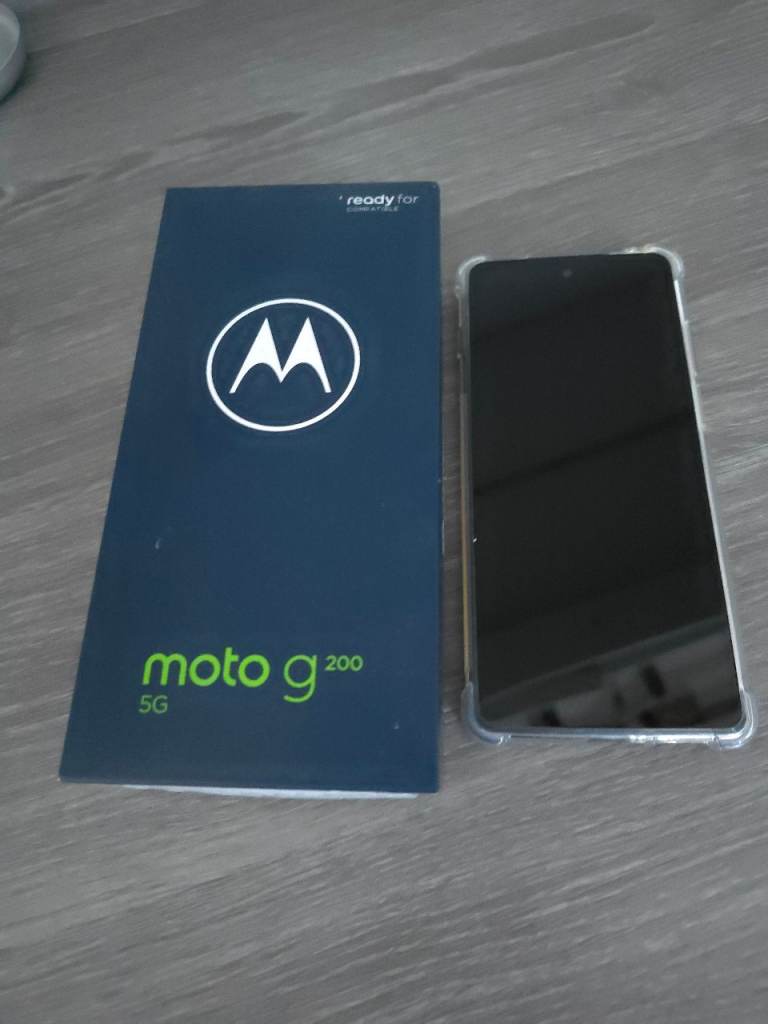 MOTOROLA G200 MOBILE SMARTPHONE 6.8 INCH SCREEN UNLOCKED 5G 8GB RAM 128GB IN EXCELLENT CONDITION 