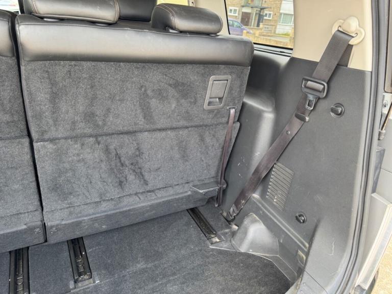 2019 Nissan Elgrand NISSAN ELGRAND HIGHWAYSTAR S 2.5L PETROL 8 SEATER 4WD AUTO, ULEZ, 69-19, FR M...