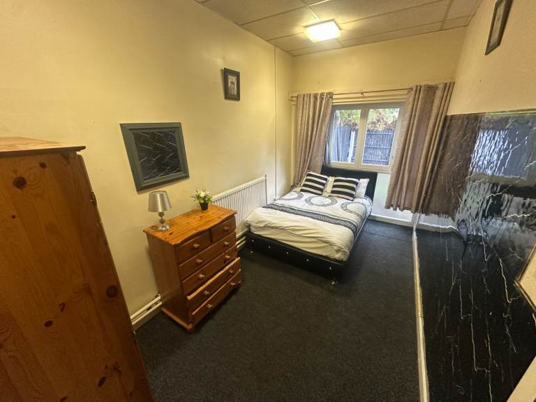 Room Available, Clevedon road,Balsall Heath,Bimingham 