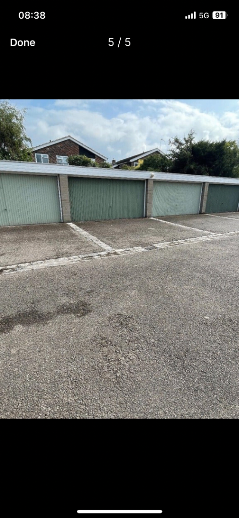 Double garage for rent