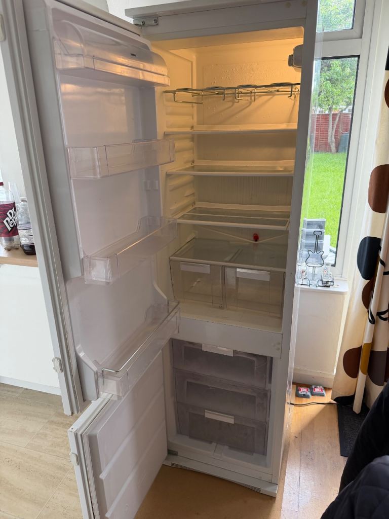 IKEA FROSTIG Fridge Freezer - White, Fair Condition