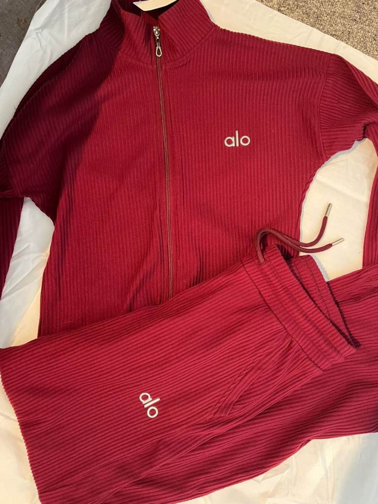 Alo tracksuit