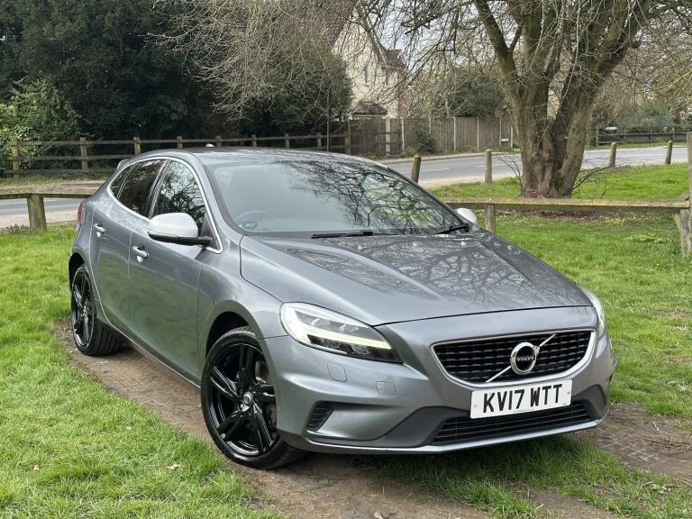 VOLVO V40 2.0 R-Design Pro D4 2017