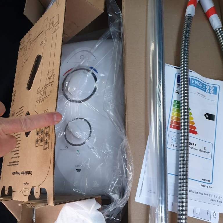 Totally Brand New Mira Sprint Gloss White Manual Electric Shower, 10.8kW Head Bath