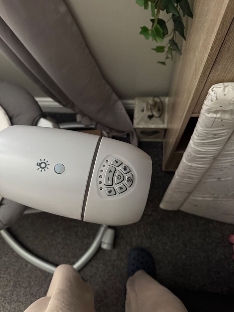 Joie Serina 2in1 Swing/Rocker