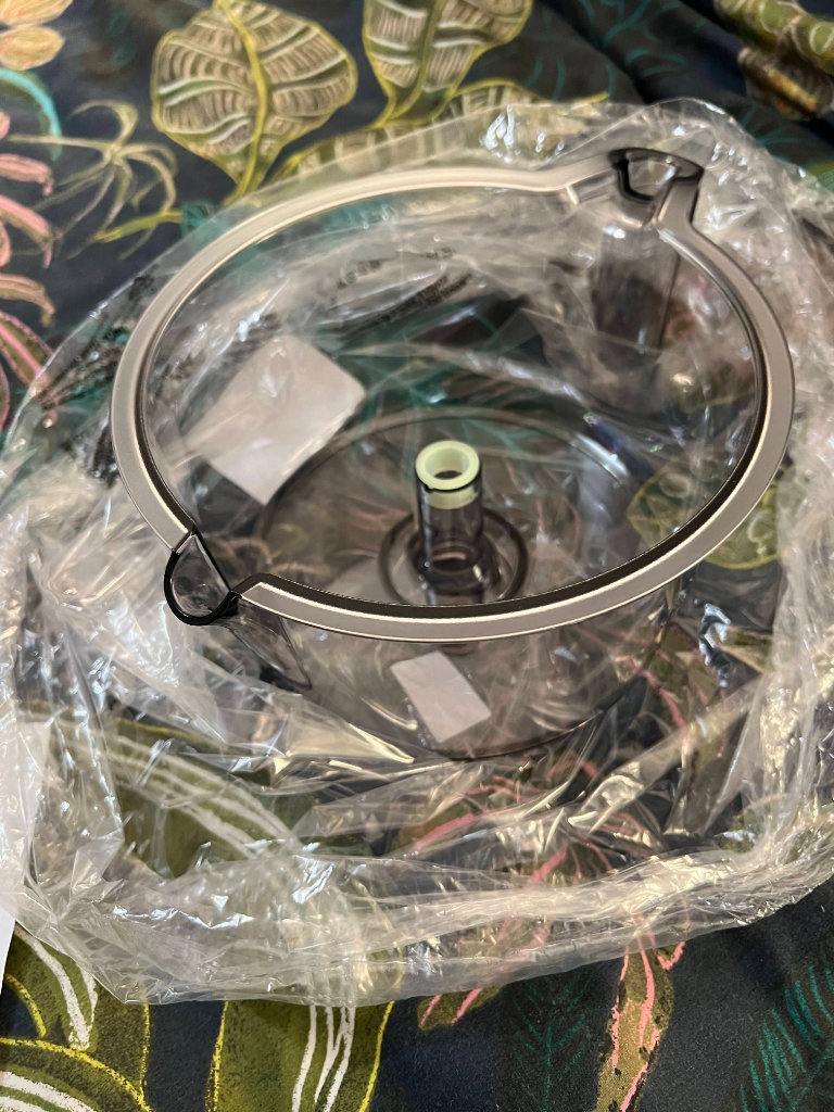 New genuine BOSCH container – P/N: 00653191