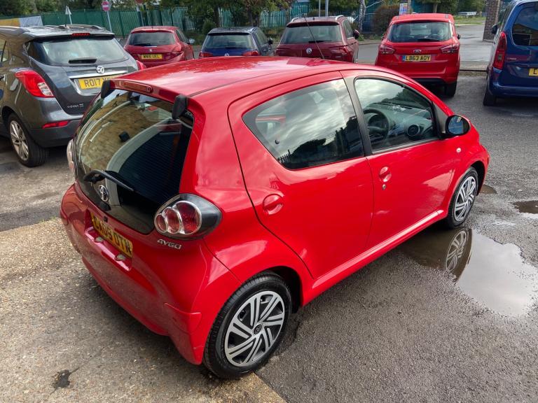 2009 Toyota Aygo 1.0 VVT-i + Hatchback 5dr Petrol Manual Euro 4 (67 bhp)