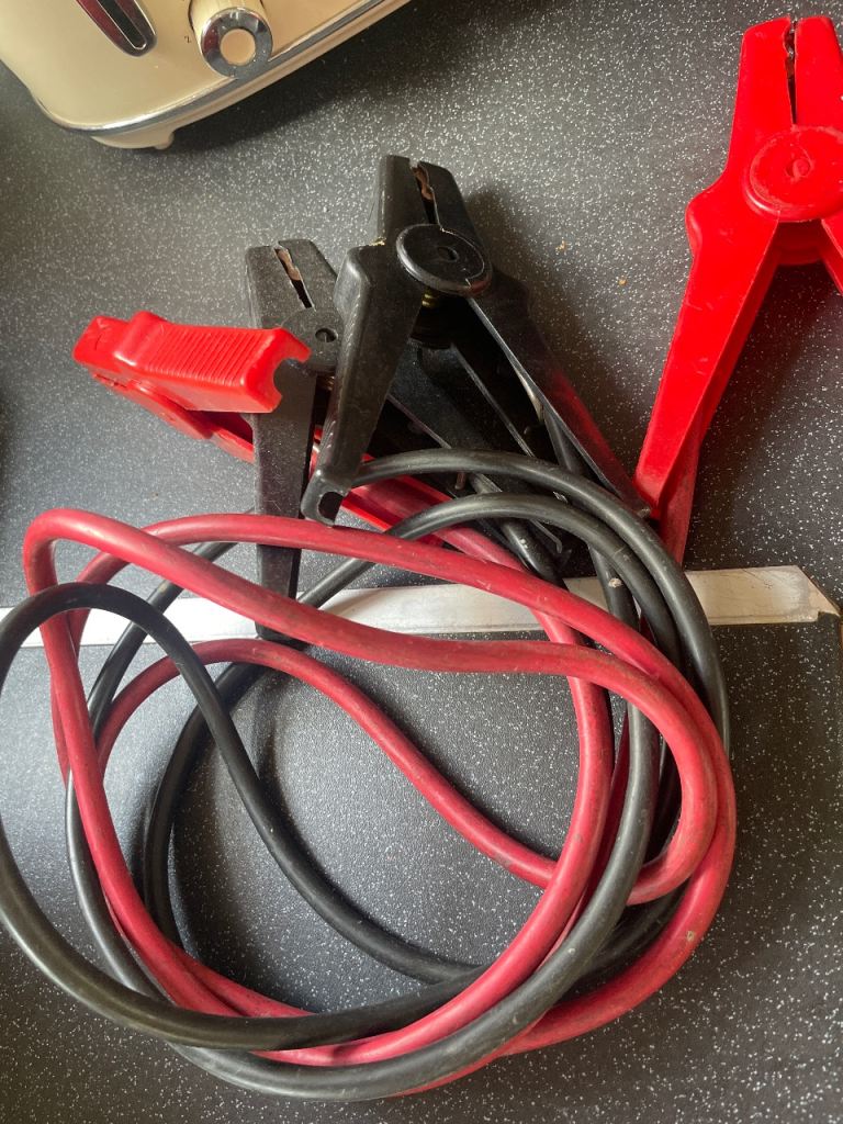 Jump leads 