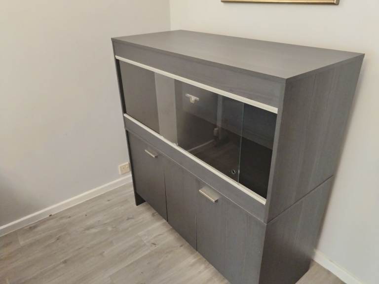 Complete Vivarium Setup with Cabinet & New Equipment – Full Bundle Worth £700