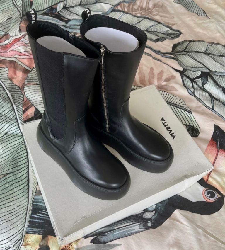 Brand New Vivetta Calf Pasha Women's Boots - Black, size 39 - Made In Italy