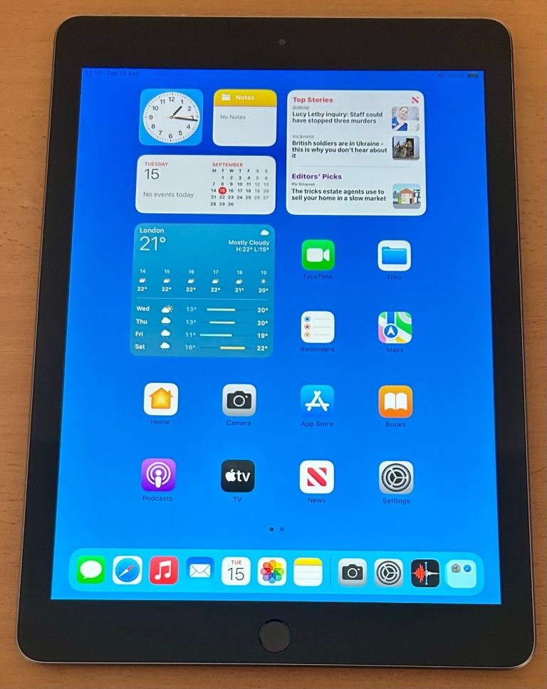 Apple iPad 6 - 32GB - Wi-Fi - Fully Working - No Offers 