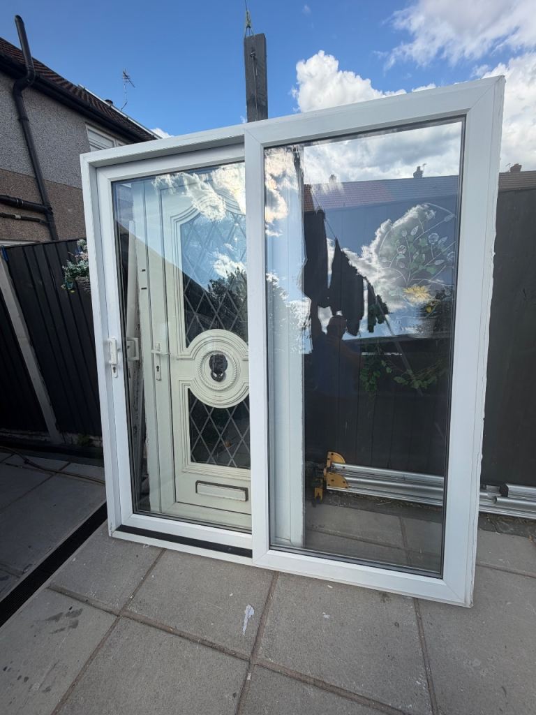 White UPVC Sliding Patio Door – Good Condition