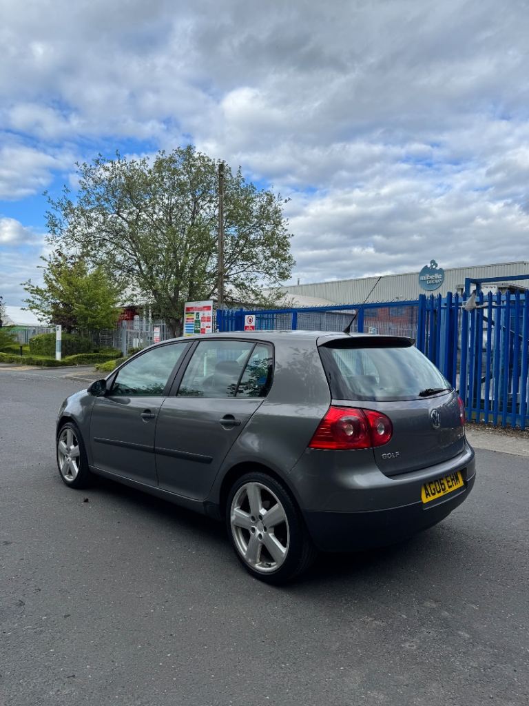 Volkswagen Golf 1.6 FSI 10 months MOT 2 keys FSH HPI Clear Bargain!  