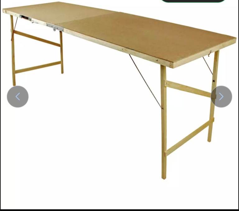 Pasting / decorating table
