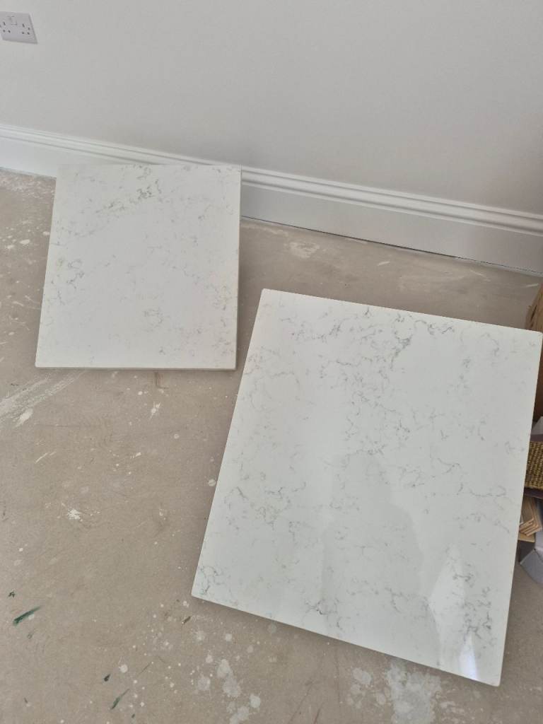 Carrara quartz worktop