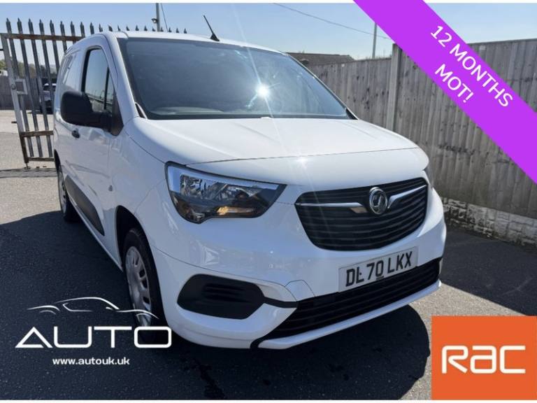 2020 Vauxhall Combo 2300 1.5 Turbo D 100ps H1 Sportive Van PANEL VAN DIESEL Manual
