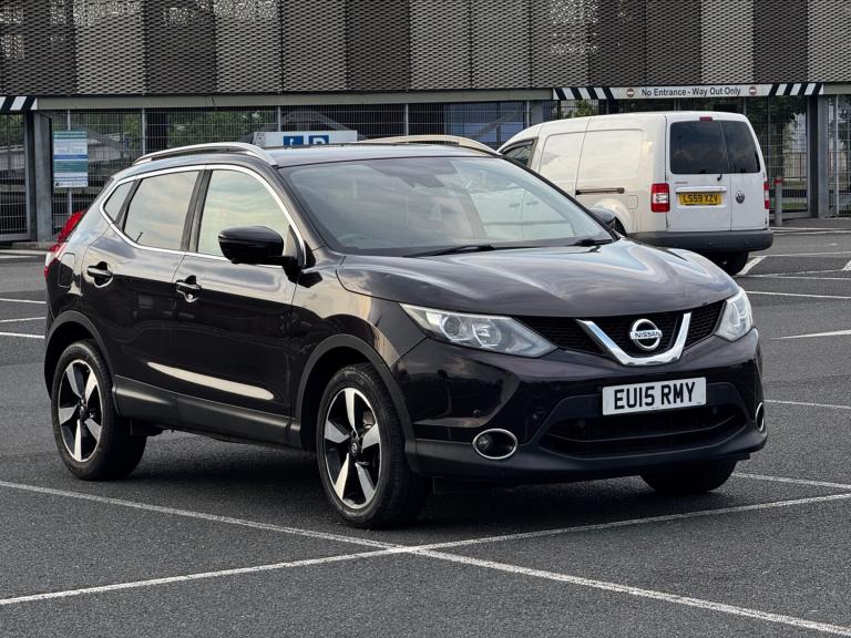 2015 Nissan Qashqai 1.2 DiG-T N-Tec+ 5dr HATCHBACK Petrol Manual