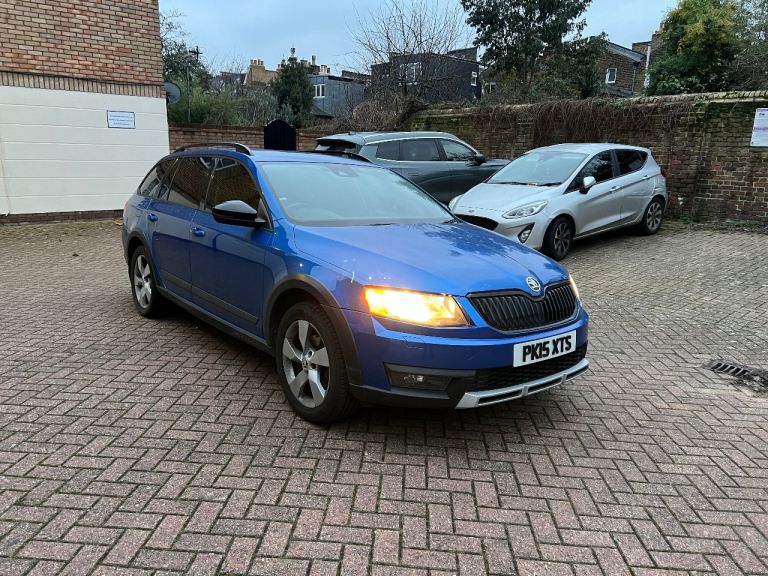 Skoda, OCTAVIA Scout 4x4 Estate, 2015, Manual, 1968 (cc), 5 doors
