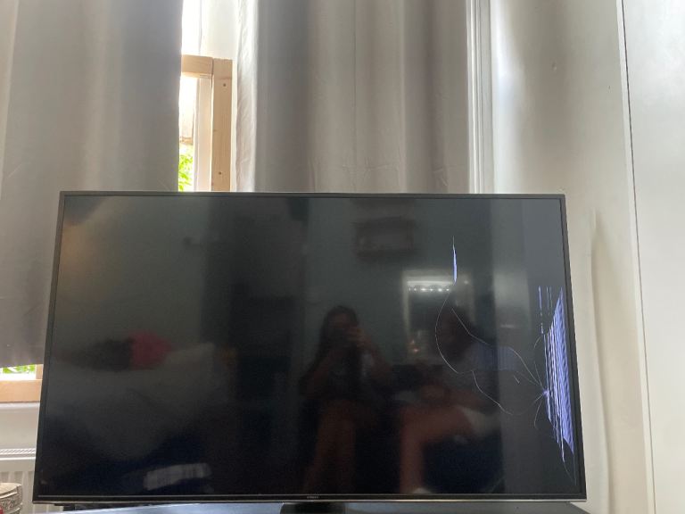 Smart tv broken free