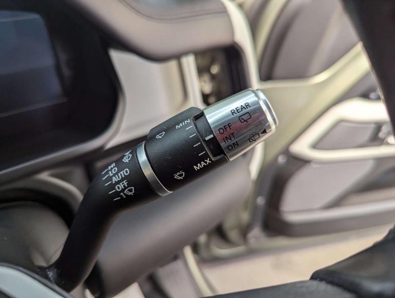 2021 Land Rover Defender 2.0 Defender SE Auto 4WD 5dr SUV Petrol Automatic