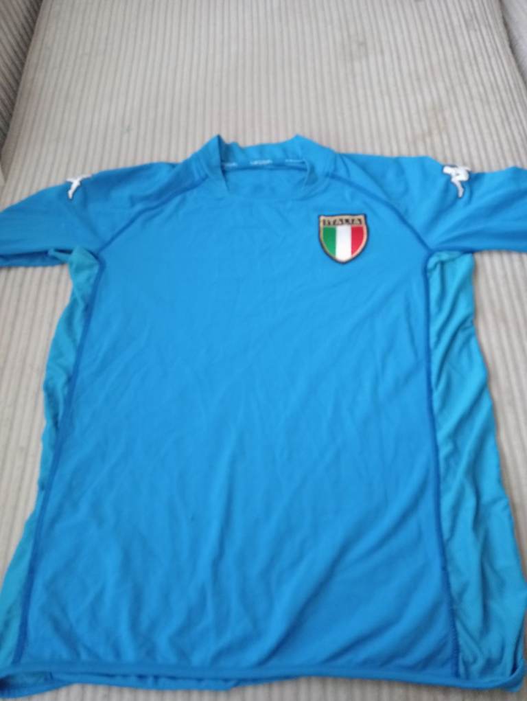 Retro Italian football shirt 