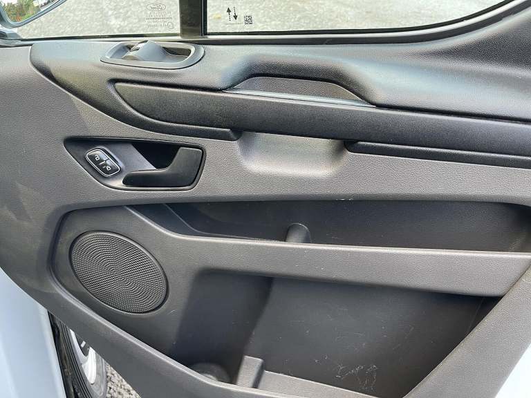 2021 Ford Transit Custom 2.0 300 EcoBlue Leader L2 H1 Euro 6 (s/s) 5dr PANEL VAN Diesel Manual