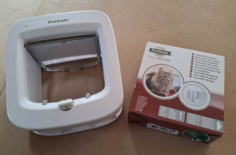 Automatic PetSafe Cat Flap