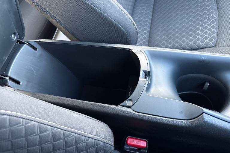 2022 Toyota C-HR 1.8 VVT-h Icon CVT Euro 6 (s/s) 5dr SUV PETROL/ELECTRIC Automatic