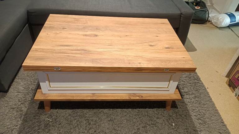 Lift-Top & Extendable Coffee Table with Hidden Storage 