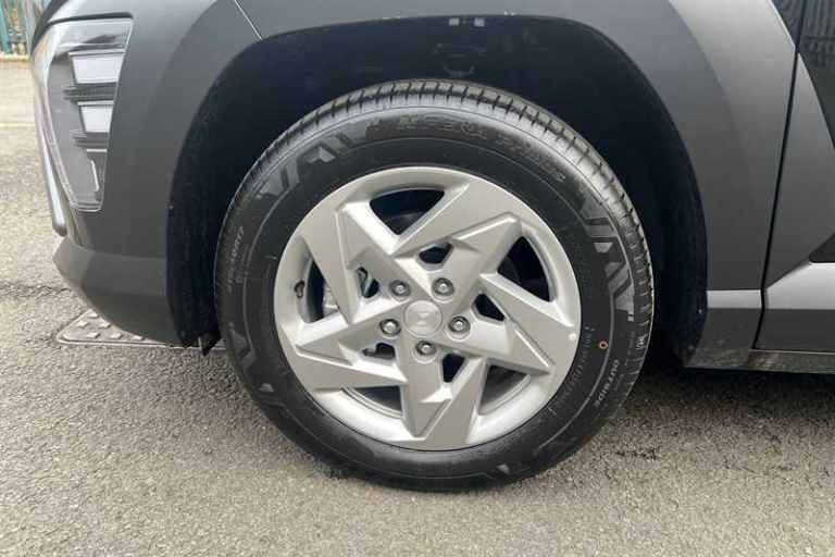 2025 Hyundai KONA 1.0T 100 Advance 5dr HATCHBACK PETROL Manual