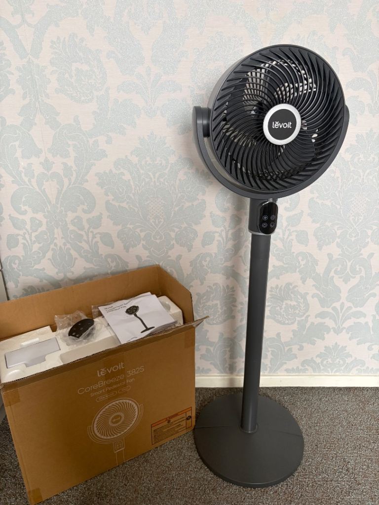 Levoit CoreBreeze 382S Smart WiFi Pedestal Fan 20dB Quiet 90 ...