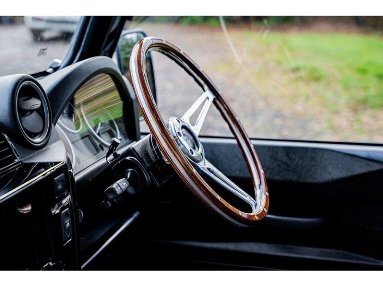 2014 Land Rover Defender XS Station Wagon TDCi [2.2] WINDOW VAN DIESEL Manual