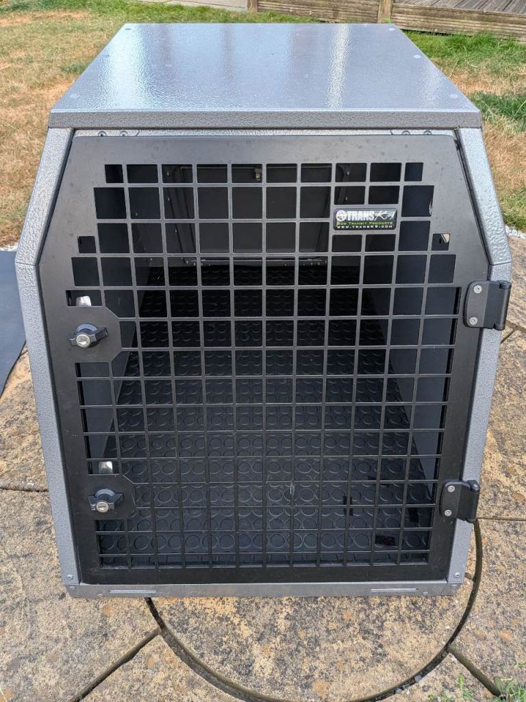 Trans K9 B23 (now C23) single Dog Crate for Estate cars