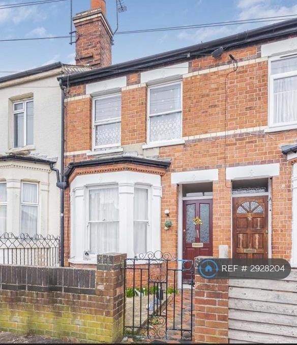 3 bedroom house in Alma Street, Reading, RG30 (3 bed) (#2928204)