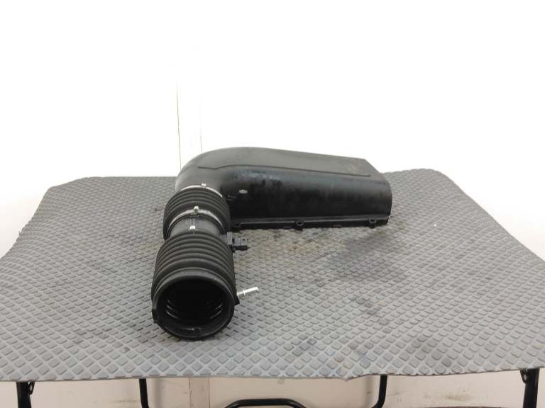 Ferrari California Standard Air Cleaner Box With Maf 09-15 4.3l F136 Ib 239975