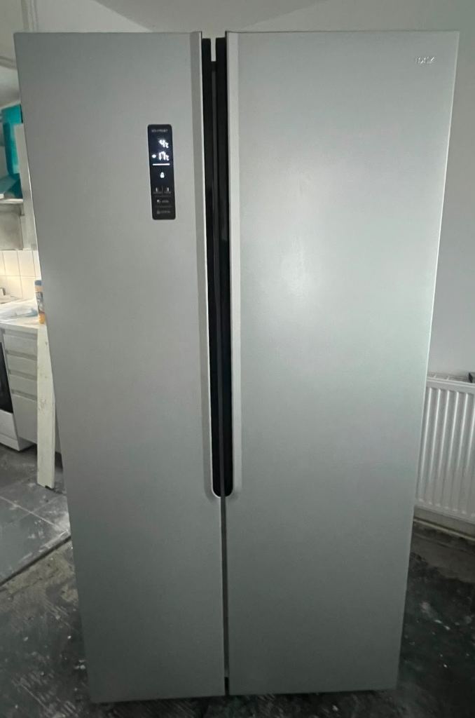 LOGIK American Style Fridge Freezer - Silver, Excellent Condition