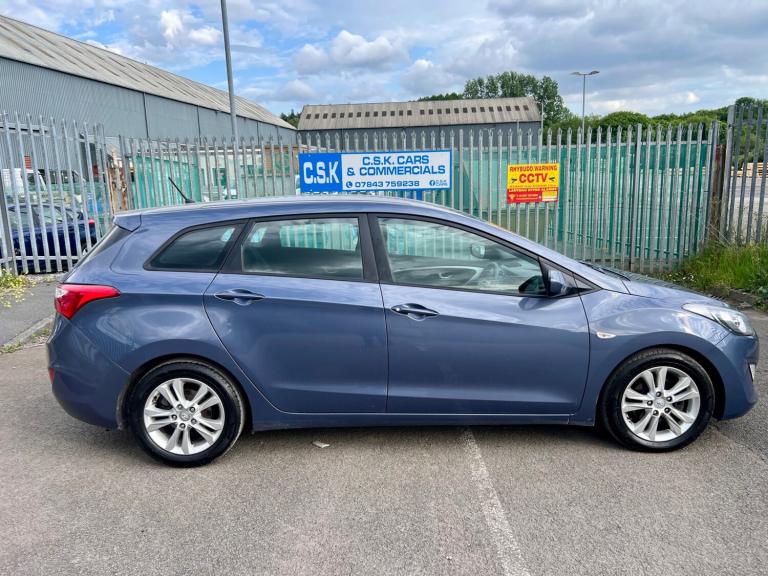 2013 Hyundai i30 1.6 CRDi Blue Drive Classic 5dr Ex Police ESTATE Diesel Manual