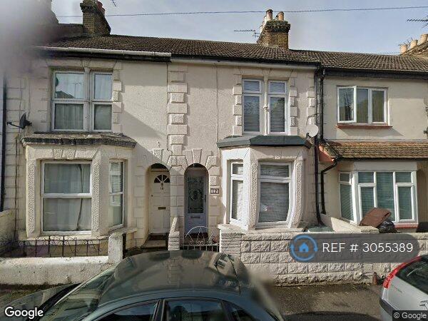 4 bedroom house in Belmont Road, Gillingham, ME7 (4 bed) (#3055389)