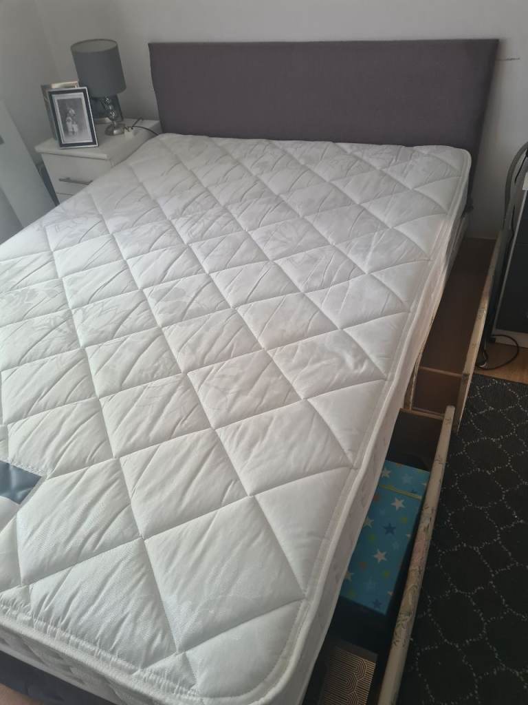 Silentnight Miracoil Easycare Mattress and Double Bed