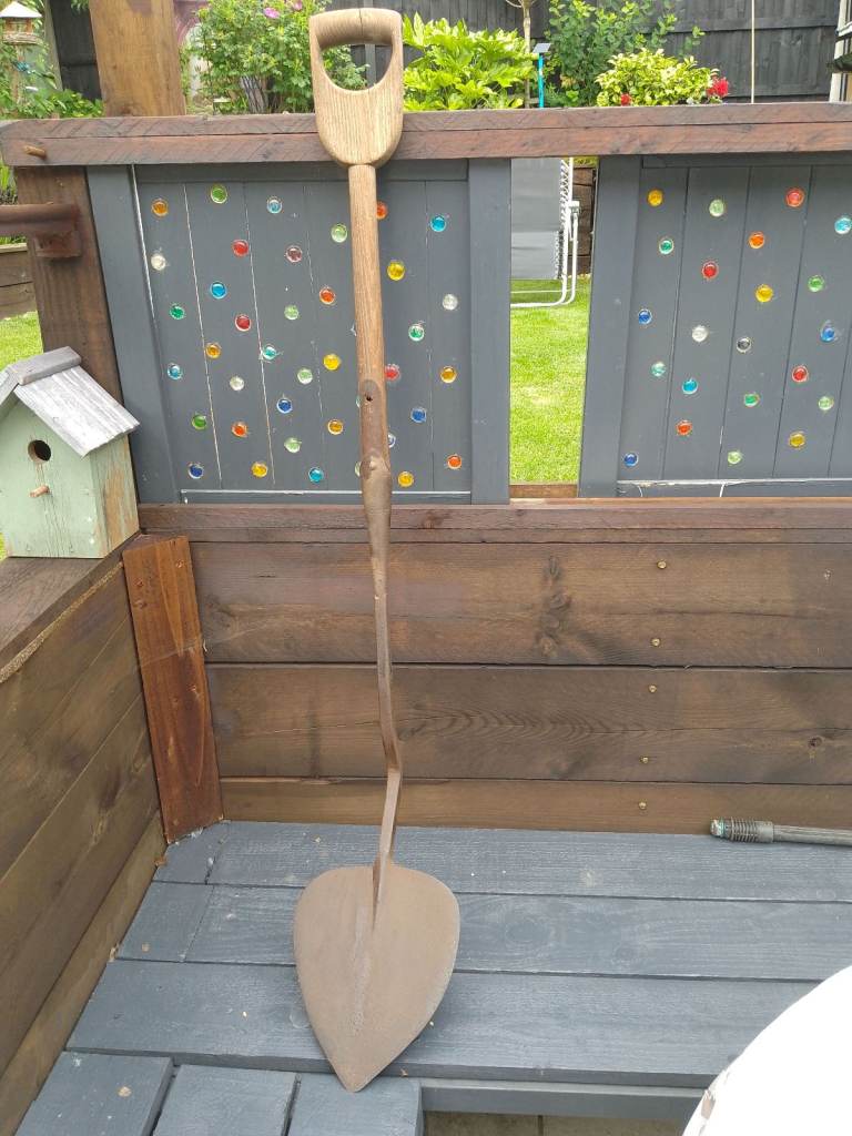 Vintage Turf Spade