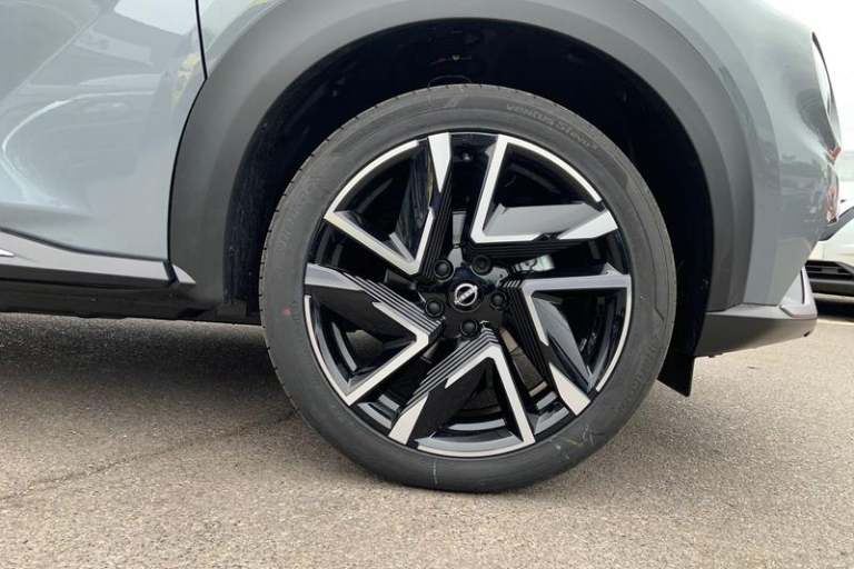 2025 Nissan Juke 1.0 DiG-T Tekna+ 5dr Manual Hatchback Petrol Manual