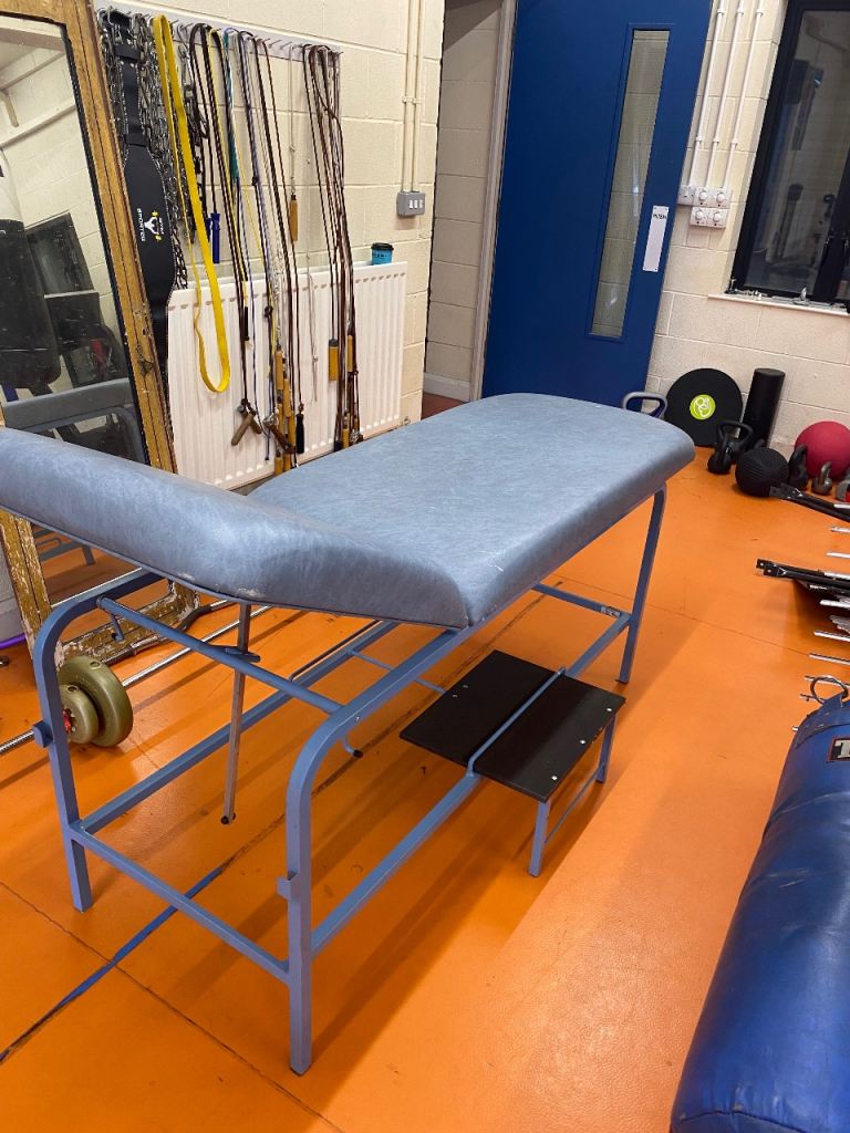 Massage or beauty table/ bench 