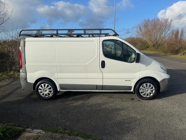2012 Renault Trafic (12) 2.0 DCI 115 BHP SL29 SWB EURO 5 NO VAT! LONG MOT PANEL VAN Diesel Manual