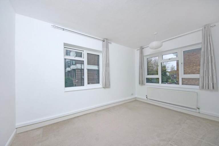 2 bed flat for rent Ealing w5 Hangerlane 