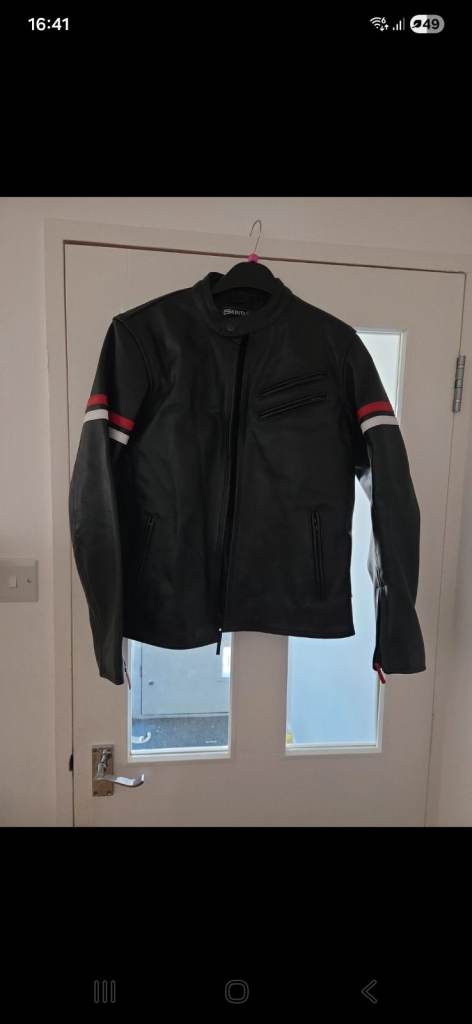 SKINTAN Black Leather Motorcycle Jacket - Age 16