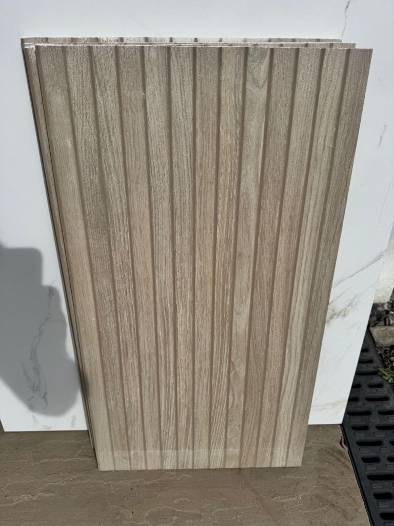 Mandarin stone tiles Riga Cognac Slat Decor Ceramic 1000x333x9mm