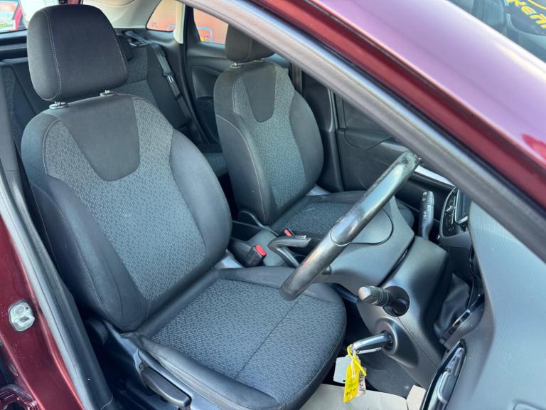 2018 Vauxhall Crossland X 1.2 SE Euro 6 5dr HATCHBACK Petrol Manual